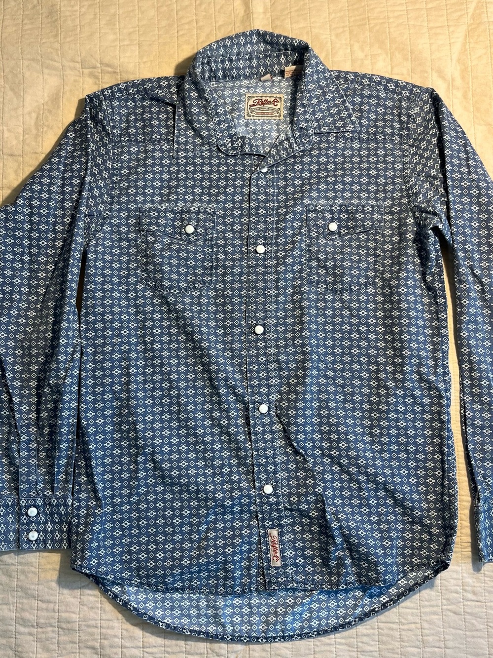 Women's Blue Geo-Print Button-Down Shirt - Casual Tailored Fit